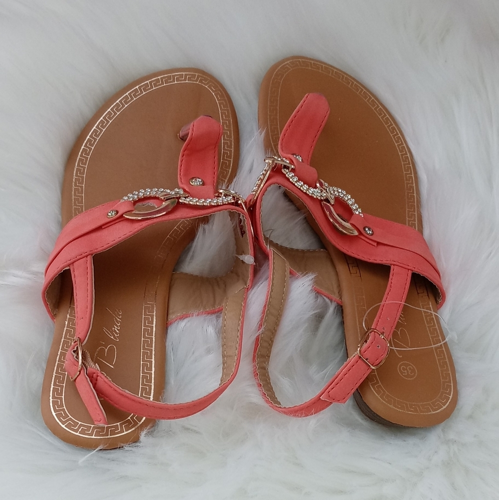Sandals salmon color